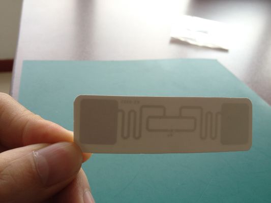 A etiqueta da frequência ultraelevada RFID etiqueta o papel vazio Rfid Chip Sticker do estrangeiro H3 AZ-9662 da etiqueta